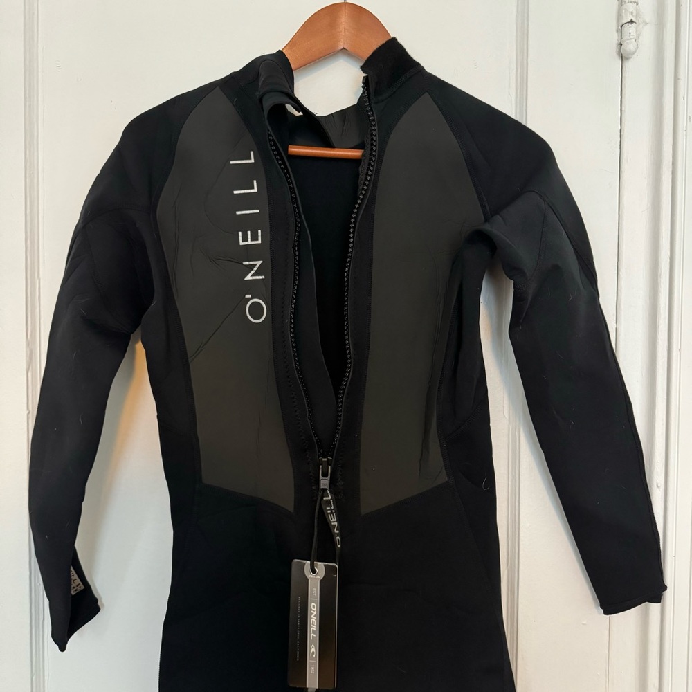 O’Neil Full 3/2 mm Wet Suit - Brand New Size: M Color: Black